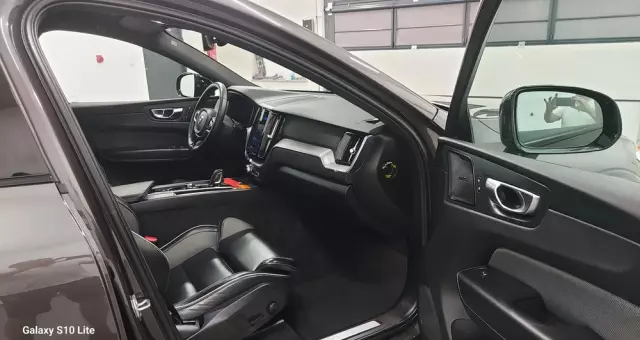 VOLVO XC 60 B4 D Geartronic RDesign