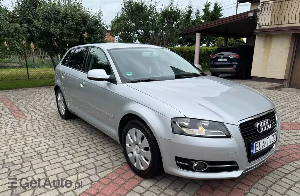 AUDI A3 