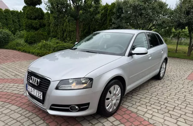 AUDI A3 