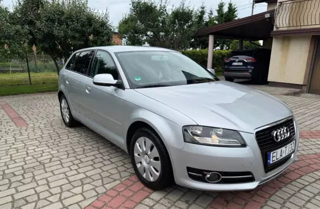 AUDI A3 
