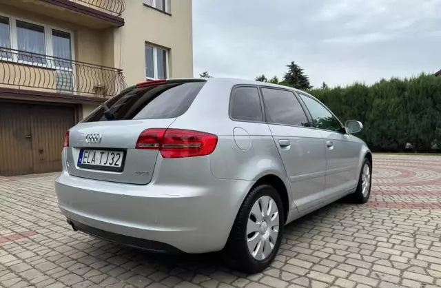 AUDI A3 