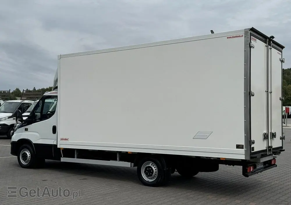IVECO Daily 35S18 H 