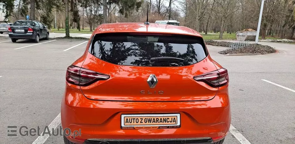 RENAULT Clio 