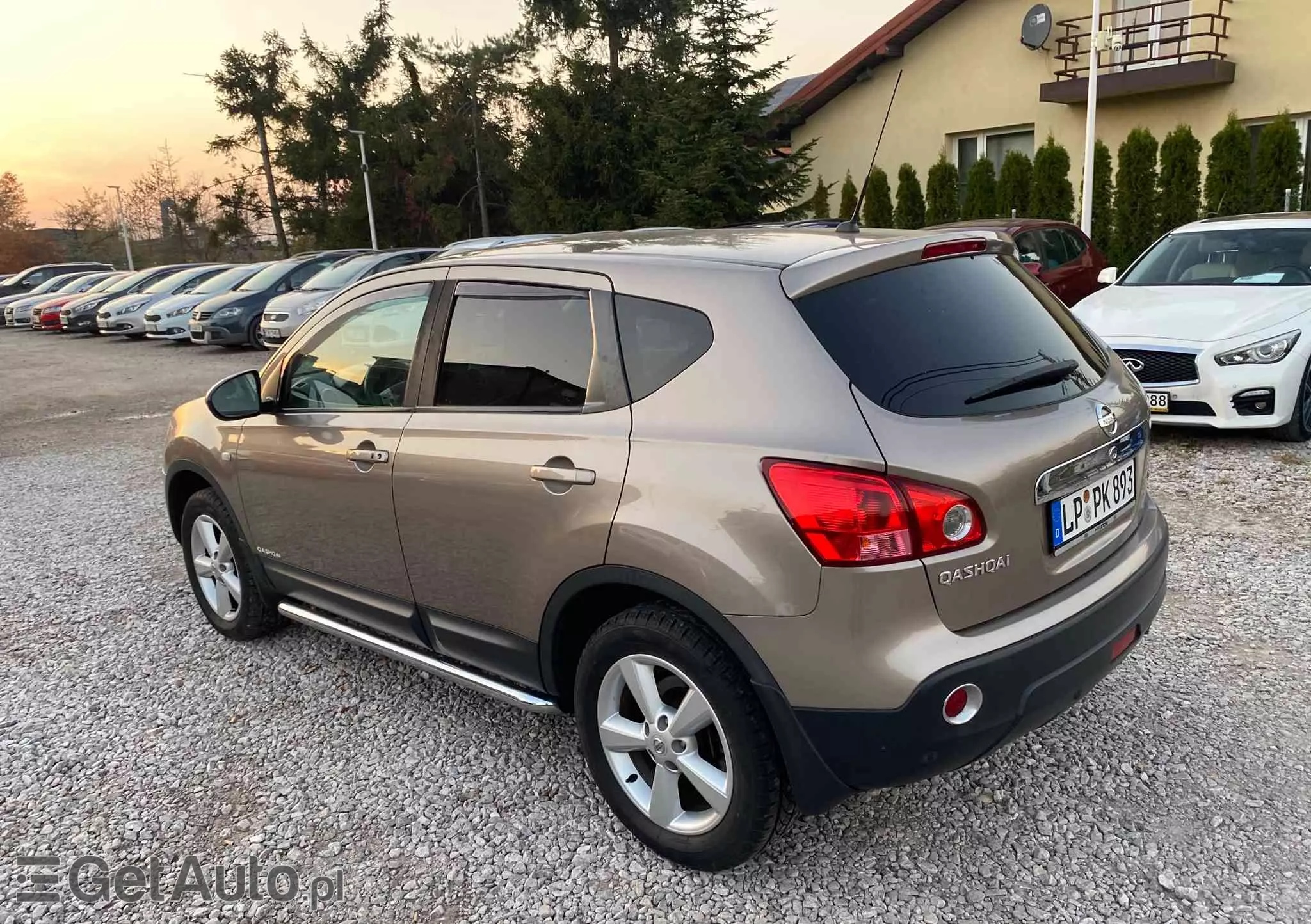 NISSAN Qashqai 2.0 visia