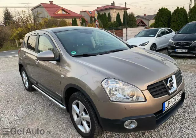 NISSAN Qashqai 2.0 visia