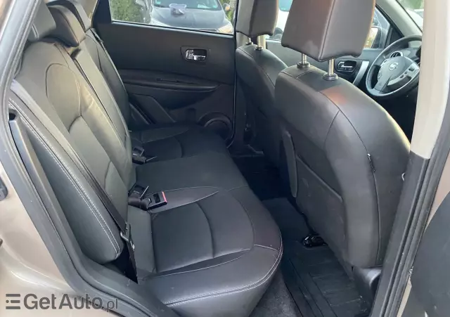 NISSAN Qashqai 2.0 visia