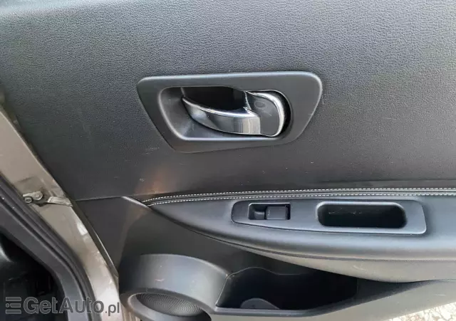 NISSAN Qashqai 2.0 visia