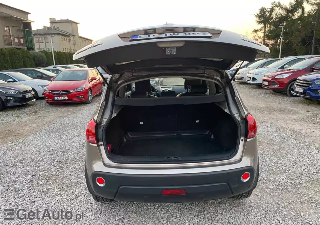 NISSAN Qashqai 2.0 visia