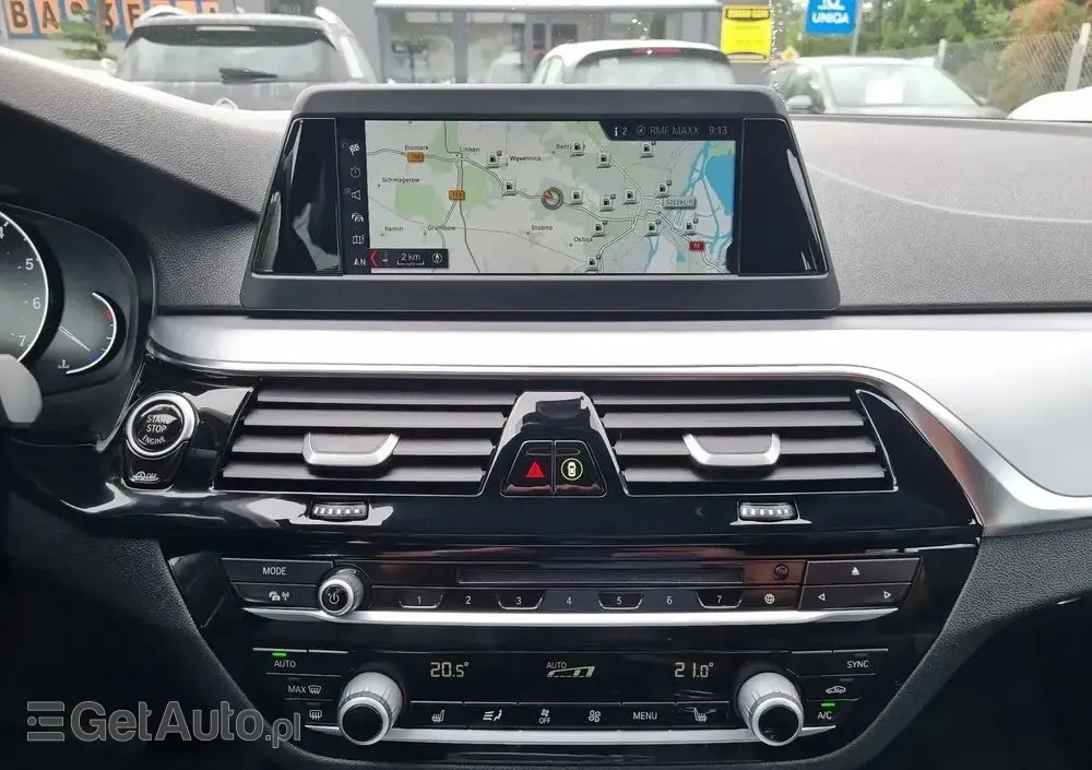 BMW Seria 5 520i Sport Line