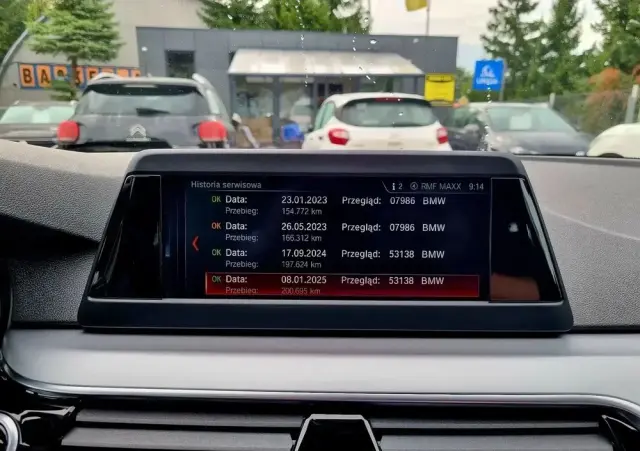 BMW Seria 5 520i Sport Line