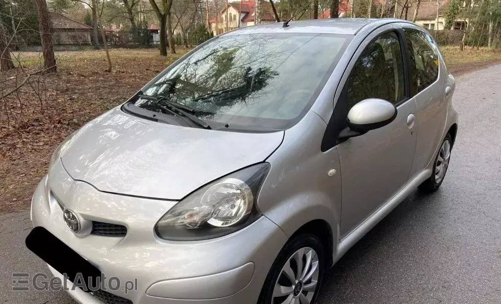 TOYOTA Aygo 