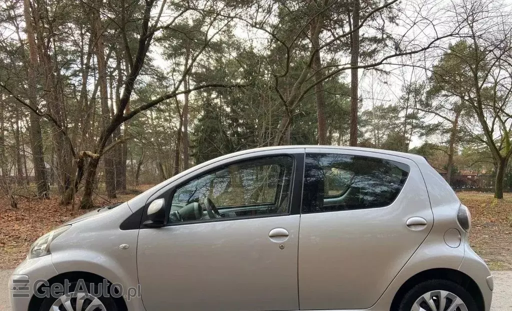TOYOTA Aygo 
