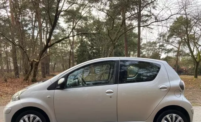 TOYOTA Aygo 