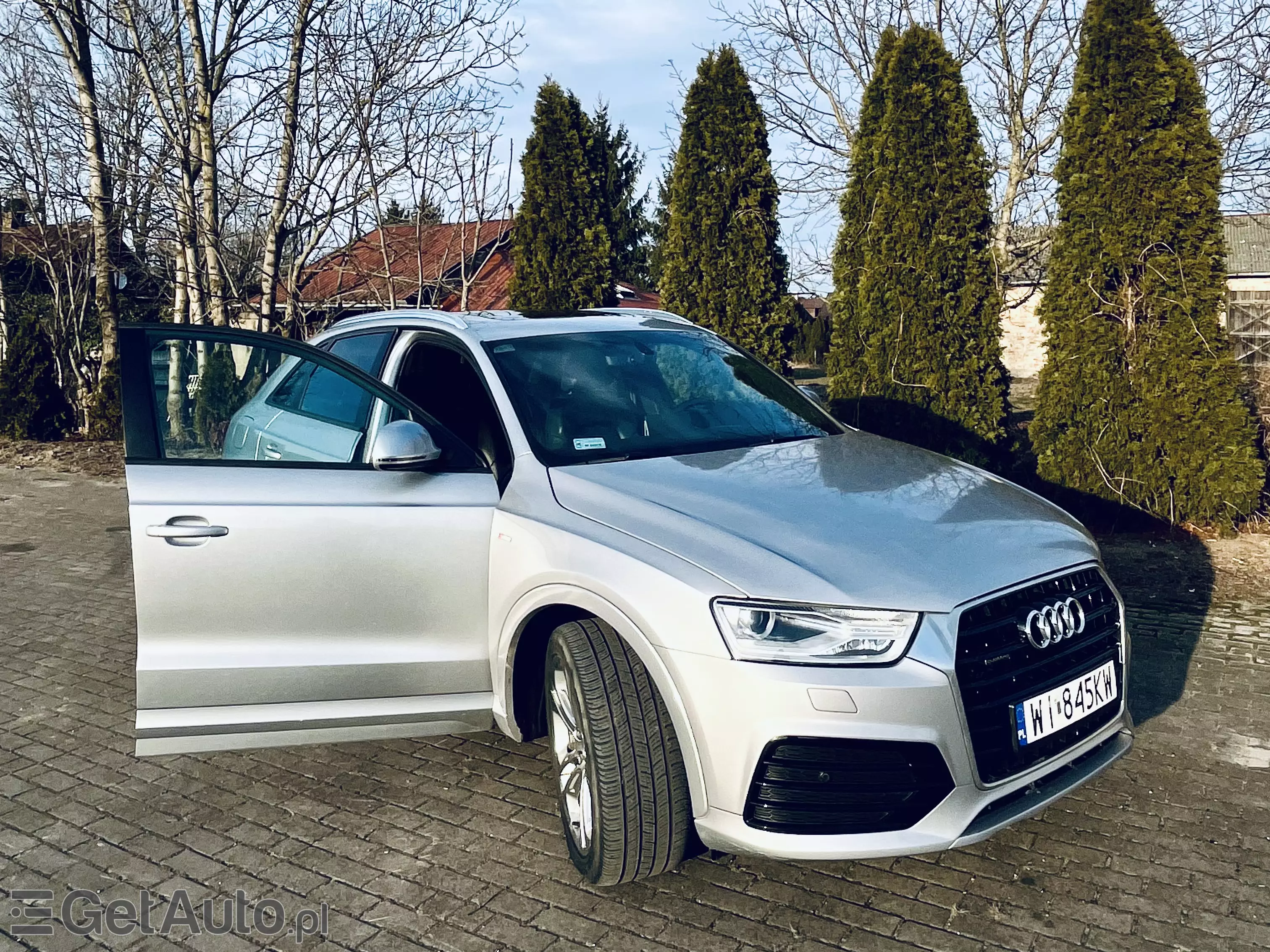 AUDI Q3 