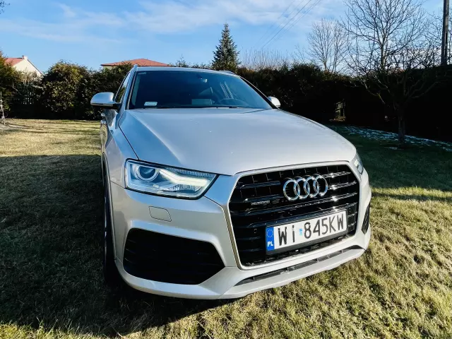 AUDI Q3 