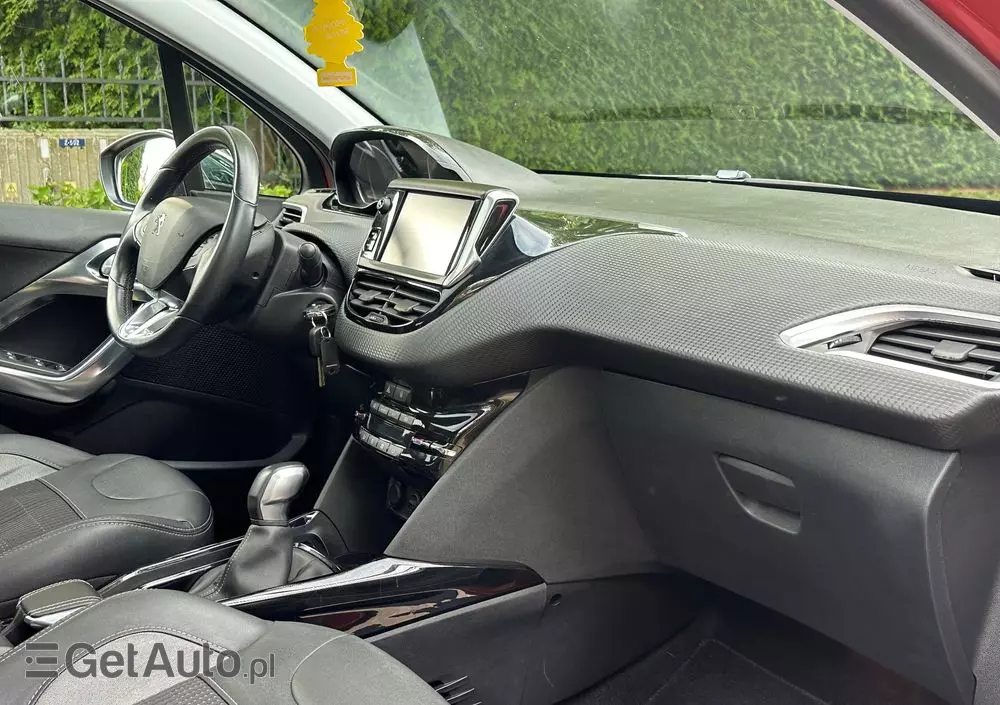 PEUGEOT 2008 1.2 Pure Tech Active S&S