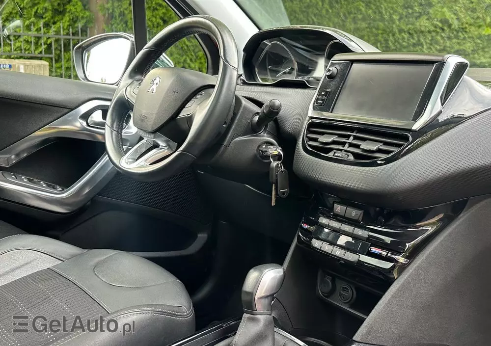 PEUGEOT 2008 1.2 Pure Tech Active S&S