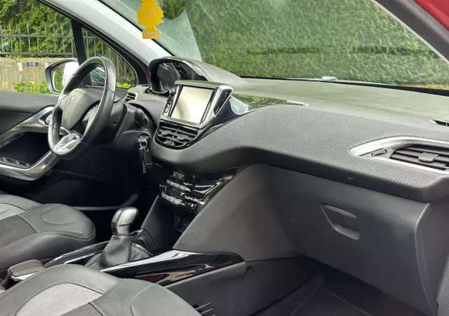 PEUGEOT 2008 1.2 Pure Tech Active S&S