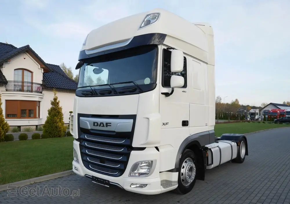 DAF XF 106.480/ Low Deck/Mega 