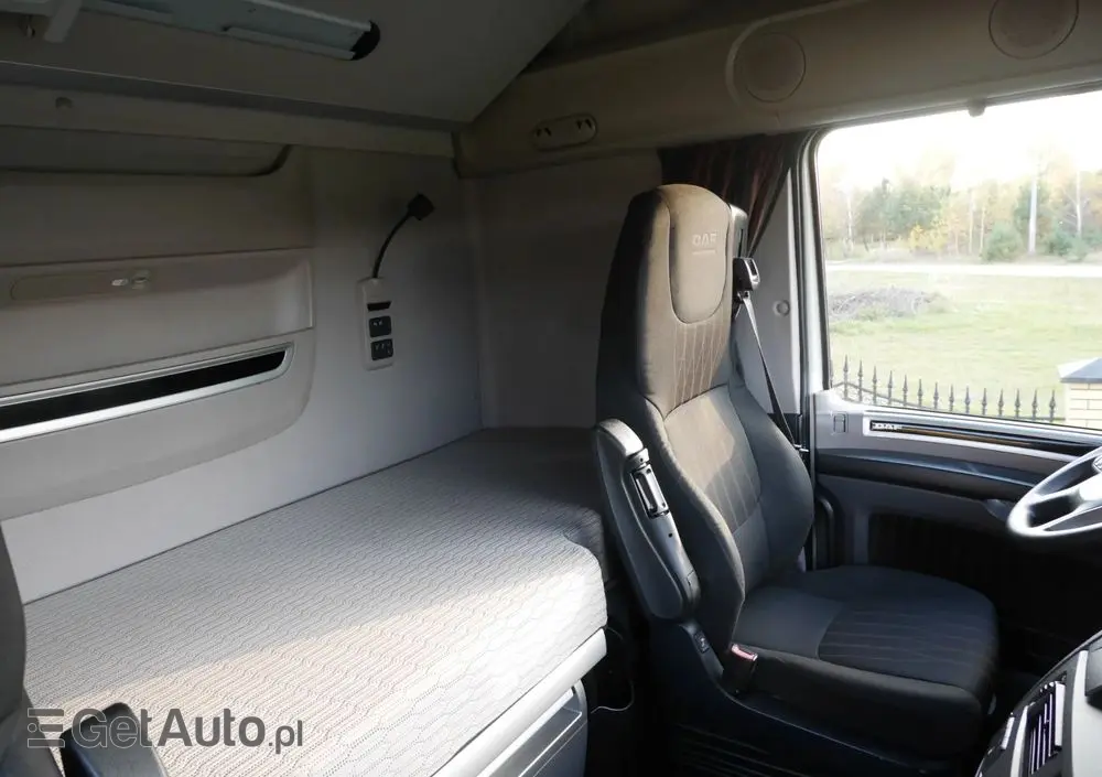 DAF XF 106.480/ Low Deck/Mega 