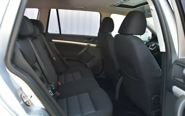 SKODA Octavia 1.8 TSI 4x4 Elegance