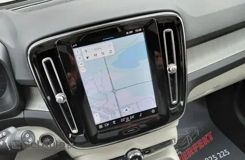 VOLVO Xc 40 