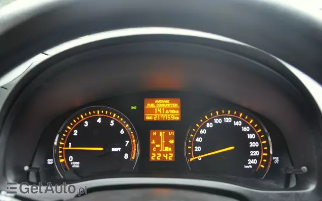 TOYOTA Avensis Combi 1.6 Sol