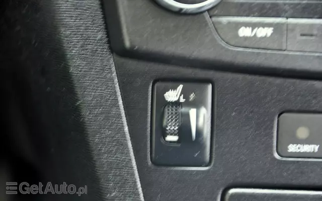 TOYOTA Avensis Combi 1.6 Sol