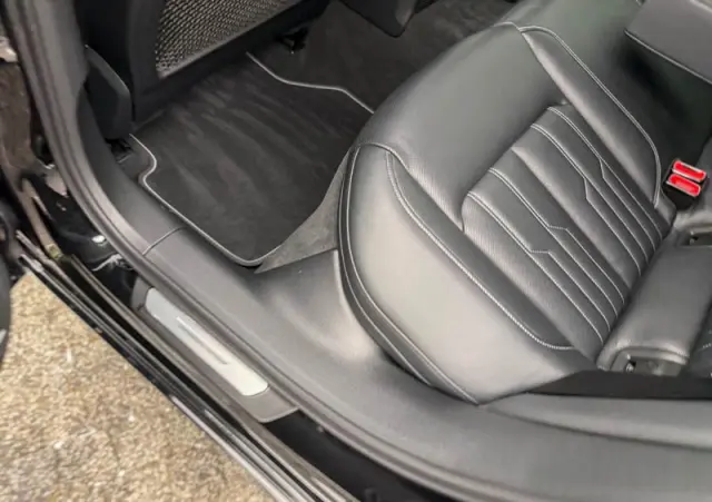 AUDI S6 Avant TDI quattro tiptronic