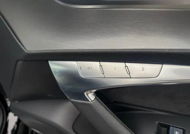 AUDI S6 Avant TDI quattro tiptronic