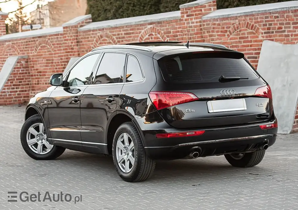 AUDI Q5 2.0 TFSI quattro tiptronic