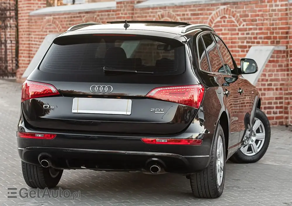 AUDI Q5 2.0 TFSI quattro tiptronic