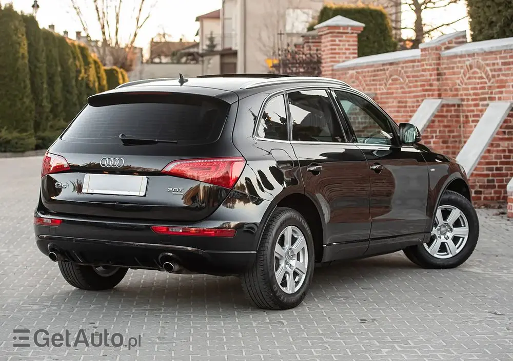 AUDI Q5 2.0 TFSI quattro tiptronic