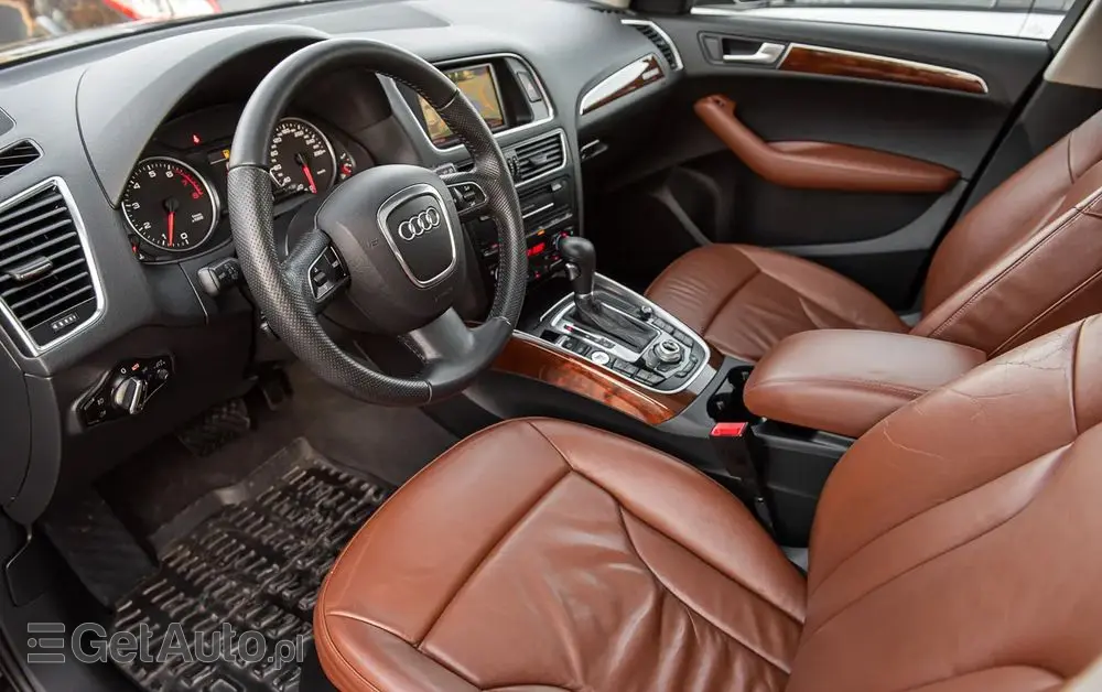 AUDI Q5 2.0 TFSI quattro tiptronic