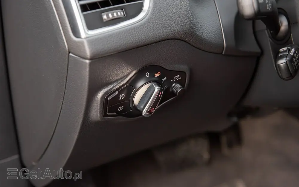 AUDI Q5 2.0 TFSI quattro tiptronic