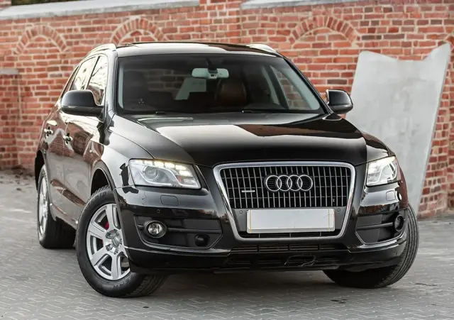 AUDI Q5 2.0 TFSI quattro tiptronic
