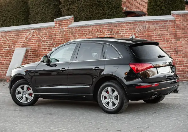 AUDI Q5 2.0 TFSI quattro tiptronic