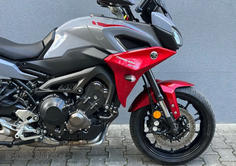 YAMAHA Tracer 