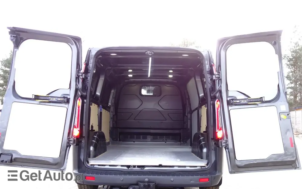 FORD Transit Custom 2.0 Ecoblue 130 KM Automat L1H1 Klima 