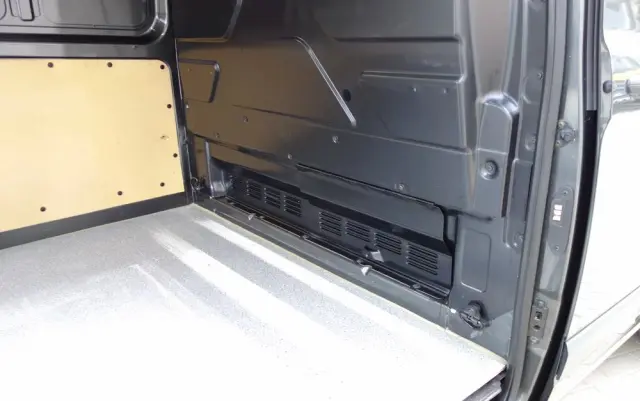 FORD Transit Custom 2.0 Ecoblue 130 KM Automat L1H1 Klima 