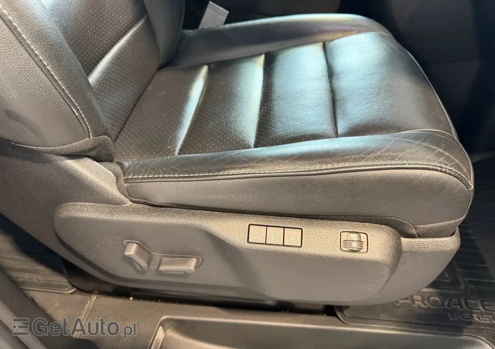 TOYOTA ProAce D-4D Long 3,0t Mobilny Life