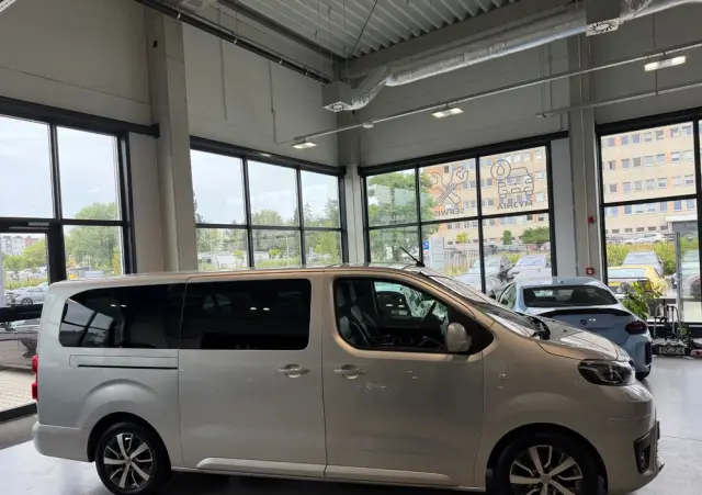 TOYOTA ProAce D-4D Long 3,0t Mobilny Life