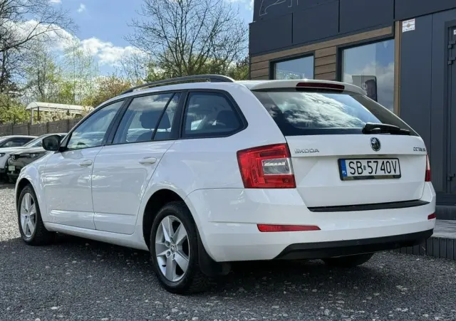 SKODA Octavia 1.6 TDI Elegance