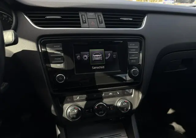 SKODA Octavia 1.6 TDI Elegance