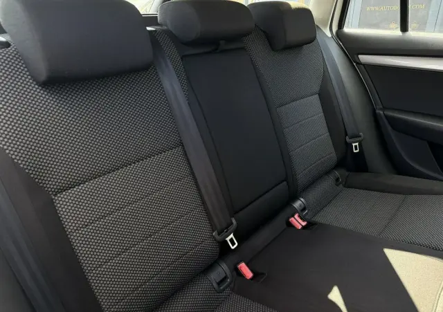 SKODA Octavia 1.6 TDI Elegance