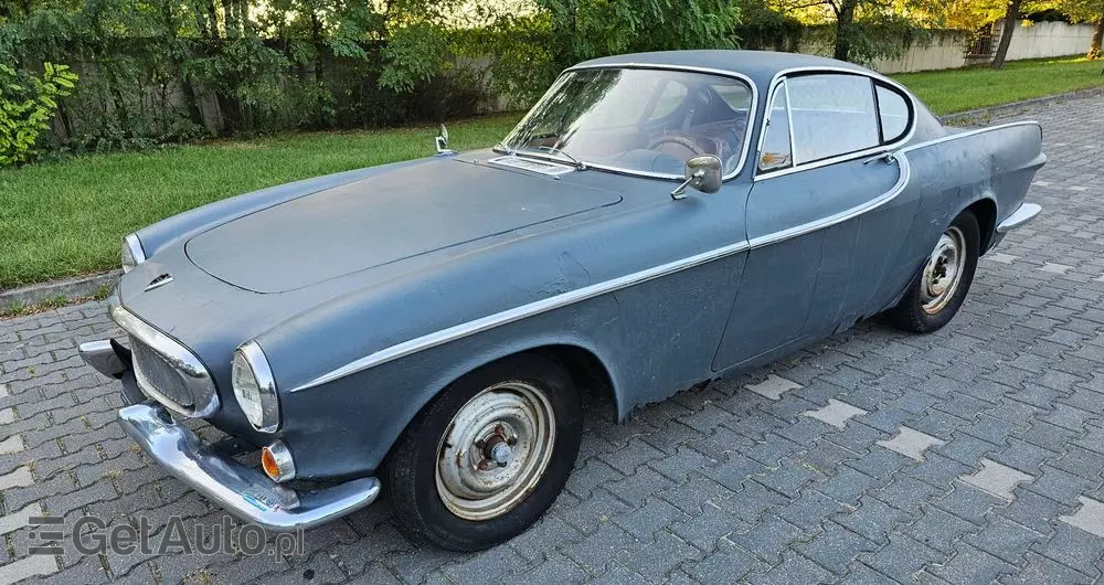 VOLVO P1800 