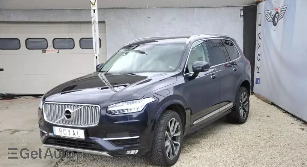 VOLVO XC90 