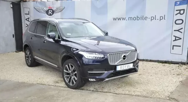 VOLVO XC90 