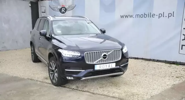 VOLVO XC90 