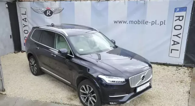 VOLVO XC90 